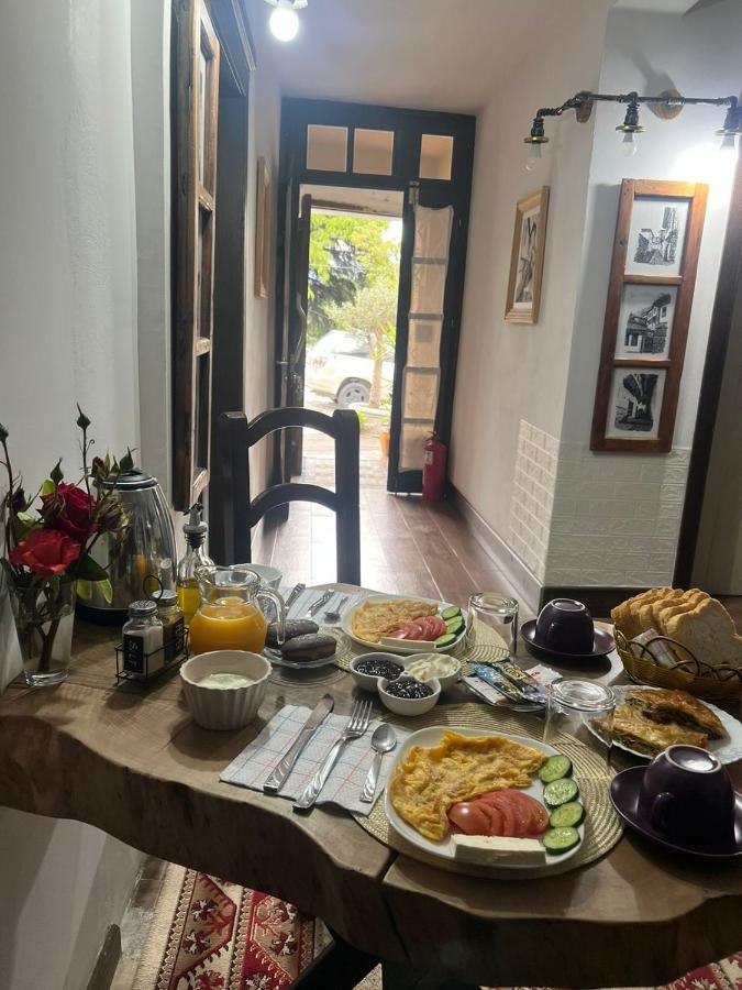 Hotel Omer The Ottoman House Berat Extérieur photo