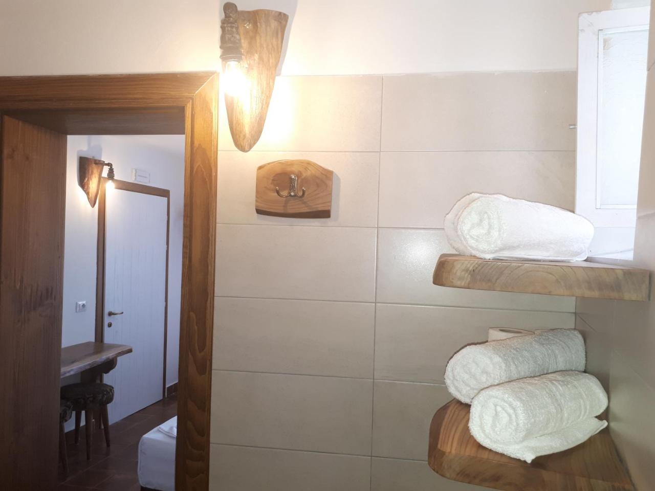 Hotel Omer The Ottoman House Berat Extérieur photo